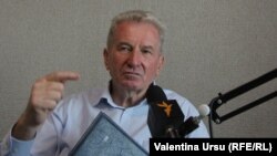 Виктор Катан