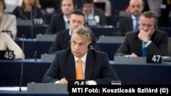 Orbán Viktor az Európai Parlament Magyarországról szóló plenáris vitáján 2015-ben