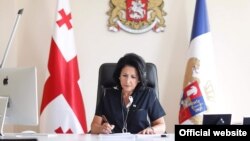 Президент Грузии Саломе Зурабишвили подписала акт о помиловании Гиги Угулава и Ираклия Окруашвили