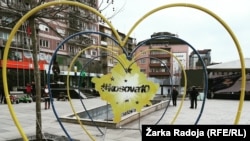 Na marginama razgovara se ponovo povela i polemika o broju država koje su priznale Kosovo