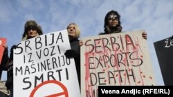 Organizacija "Žene u crnom" protiv izvoza oružja u pojedine zemlje Bliskog istoka i severne Afrike, 28. februar 2011. 