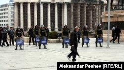 Протести на Македонци во Скопје поради убиството кај Смиљковци.