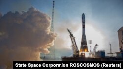 Kina se snažno oslanjala na rusku stručnost u prvim godinama svog svemirskog programa. Danas kineske svemirske letjelice Šenzu veoma podsjećaju na ruske rakete Sojuz. (AP)