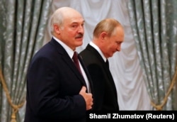 Alexandr Lukașenko și Vladimir Putin se vor întâlni astăzi pentru a discuta despre exercițiul militar comun dintre Rusia și Belarus și viitorul cooperării militare bilaterale.