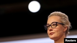 იულია ნავალნაია 