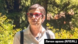 Венелина Попова 