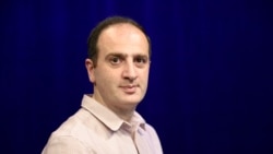 "ხელისუფლებას რამდენადაც პოლიტიკურად უჭირს, იმდენად ართულებს მედიაგარემოს"