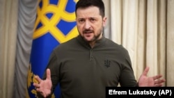 ზელენსკიმ მიუნხენის უსაფრთხოების კონფერენციის პანელზე გამოსვლის დროს, ხაზი კიდევ ერთხელ გაუსვა სამშვიდობო შეთანხმების პროცესში აშშ-ის როლს.
