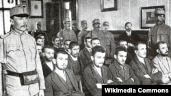Gavrilo Princip sa drugim pripadnicima Mlade Bosne na suđenju