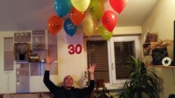 Д-р Сезен Хабилов отбелязва рождения си ден у дома, под карантина, със своята съпруга д-р Ая Таха