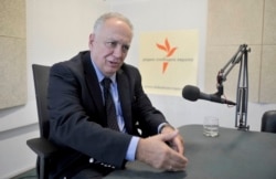 U organizaciji koja se zove Srpska napredna stranka svi su povezani privatnim interesima: Dušan Teodorović