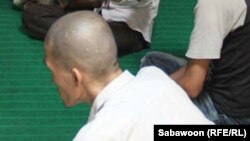 ادم ګل: له نشو سخت ستړی شوی یم.