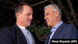 Presidenti i Kosovës Hashim Thaçi dhe ambasadori amerikan Richard Grenell