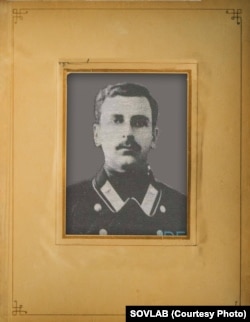 ლეონ ლეონიძე, ფოტო გამოქვეყნებულია საბჭოთა წარსულის კვლევის ლაბორატორიის არქივში.