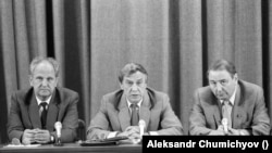 ГКЧП-ის წევრები: ბორის პუგო, გენადი ინაევი, ოლეგ ბაკლანოვი