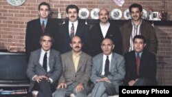 Ҳомид Карзай бо падар ва бародаронаш