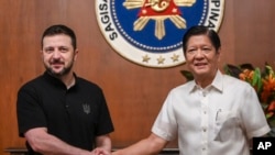 Zelenszkij ukrán és Ferdinand Marcos Jr. Fülöp-szigeteki elnök Manilában, a Malacañang elnöki palotában 2024. június 3-án