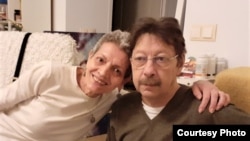 Călin és Rodica Chivu, még otthonukban