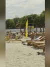 Ruski napadi ne sprečavaju Ukrajince da dođu na plaže u Odesi