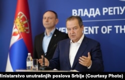 Ministri i Brendshëm serb, Ivica Daçiq.