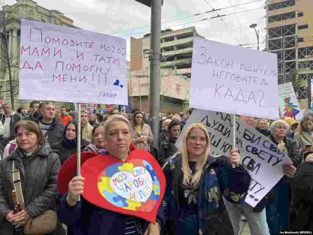 Zbog izostanka sistemske podrške, mladi sa autizmom su u najvećem riziku da posle školovanja budu isključeni iz društva i smešteni u ustanove, Beograd, 2. april 2025.