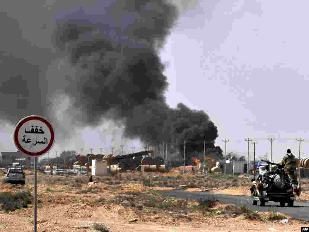 Bin Jawad, 28.03.2011. Foto: AFP / Aris Messinis 