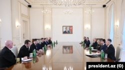 Prezident İlham Əliyev ABŞ admiralı Bred Kuperi qəbul edib.