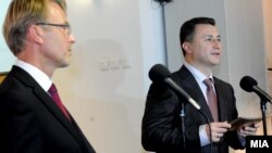 Евроамбасадорот Аиво Орав и премиерот Никола Груевски. 