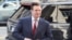 Пол Манафорт прибывает в суд 15 июня 2018 года
