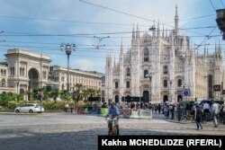 მილანის საკათედრო ტაძარი.