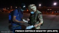 Аеродромот во Кабул 