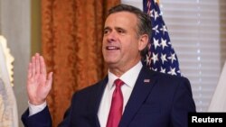 John Ratcliffe priseže kao direktor CIA-e, u Svečanom uredu potpredsjednika, Washington, 23. januara 2025.