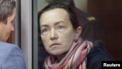 Novinarka RSE-a Alsu Kumarševa na saslušanju na sudu u kazanju, 1. decembar 2023.