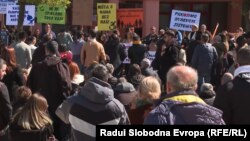 Protest osoba sa invaliditetom ispred Ministarstva rada Crne Gore, zbog izmjena zakona kojim je bilo najavljeno limitiranje subvencija na zarade OSI, 19. mart 2025. 