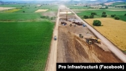 Imagine de pe lotul Târgu-Mureș - Miercurea Nirajului, capătul vestic al A8, care ar fi fost exclus de la finanțarea prin PNRR.