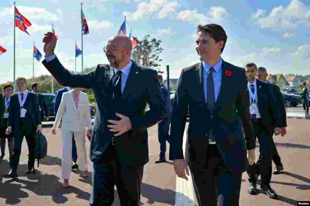 Premierul Canadei, Justin Trudeau, a ajuns la ceremoniile de joi în compania președintelui Consiliului European, Charles Michel. Uniunea Europeană, născută în Europa postbelică, se prezintă adesea ca un proiect de pace, o construcție care face improbabilă, dacă nu imposibilă, repetarea confruntărilor catastrofale dintre națiunile continentului.&nbsp;