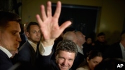 Nicușor Dan a câștigat 40 din cele 42 de municipii reședință de județ din România.