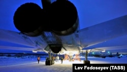 Бомбардировщик Ту-22М на авиабазе "Оленья", 2017 год