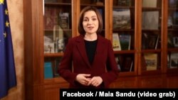 Maia Sandu adresându-se alegătorilor români.