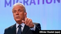 Еврокомесарот за миграција и внатрешни работи Димитрис Аврамопулос