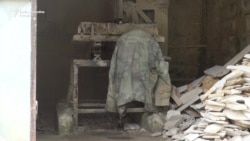 Bivši borci vade kamen kako bi preživjeli