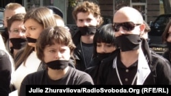 Слобода на говор, илустрација