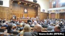 Poslanici u Narodnoj skupštini su podeljeni u ocenama o stanju medija u zemlji