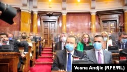 
Predsednik Skupštine Srbije Ivica Dačić se tako prvi put pozvao ne nedavno usvojeni Kodeks ponašanja narodnih poslanika 