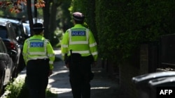 Підозрюваними є двоє чоловіків віком 41 та 46 років, а також 35-річна жінка