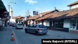 Gradom se šiti miris lepinja i pitica, bez kojih ne može da se zamisli iftar (na fotografiji pekare u Novom Pazaru