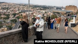 ტურისტები თბილისში