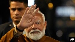 Narendra Modi, premierul Indiei, înaintea plecării spre Paris.