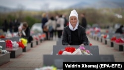 Komemoracija na groblju u Meji, april 2021.