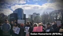 Protest roditelja nestalih beba u ponedeljak